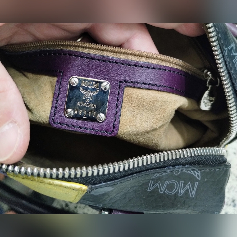 MCM Princess Lion Mini Boston Bag - Picture 12 of 14